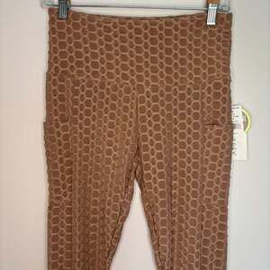 EYE CANDY NEW High Waisted Buttery Soft Leggings Womens M Taupe Stretch Workout